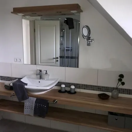 Unter Reet Tumlauer Koog