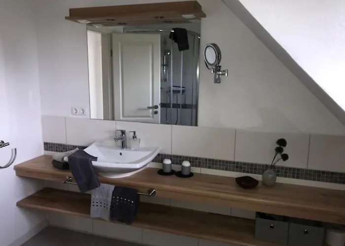 Unter Reet Tumlauer Koog